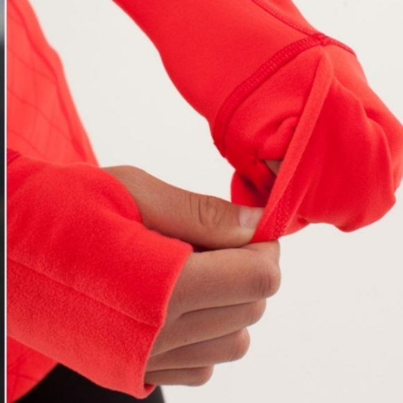 Lululemon Run: Toasty Tech Longsleeve - Picture 3 of 13